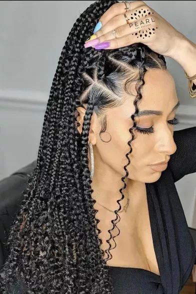 jumbo box braids with curls at the end